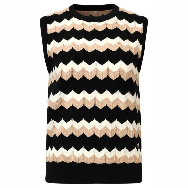 Colete de malha com padrão zig zag em branco, preto e areia com brilho dourado.
Composição: 49%Viscose + 27%Poliéster + 19%Nylon + 5%Lurex