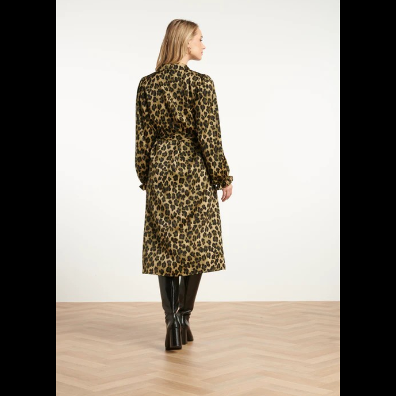 Vestido camiseiro acetinado animal print - SMASHED LEMON